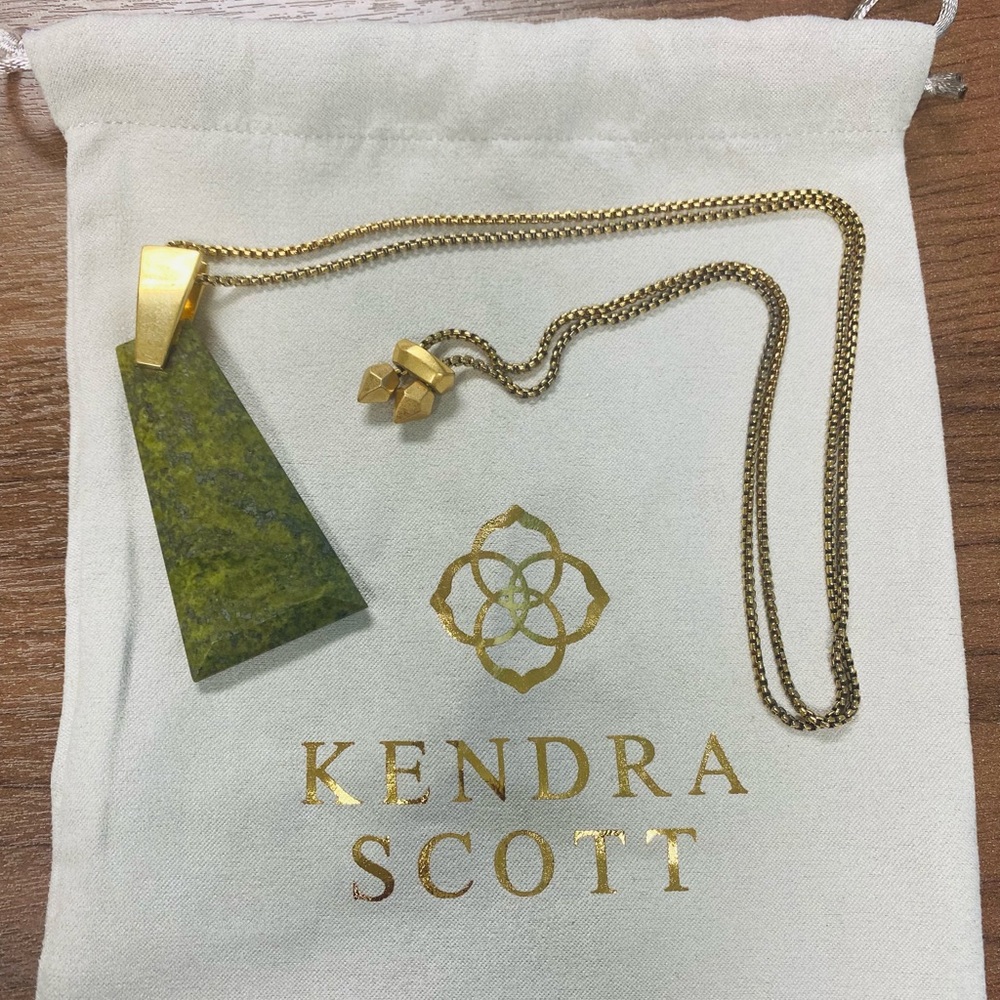 Kendra Scott Adjustable Pendant Necklace